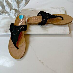 NEW! BLACK MACRAME THONG SANDAL BLOWFISH